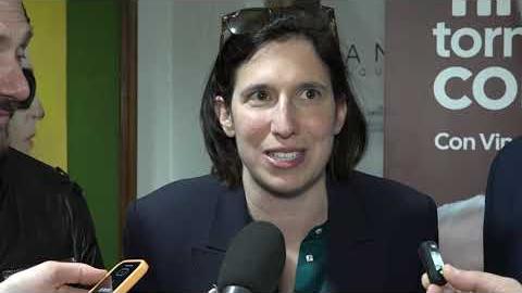 Amministrative, Schlein in città per Ceccarelli. 