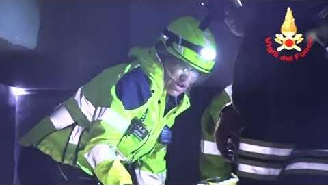 Porte aperte alla cittadinanza nella nuoa sala di protezione civile ad Arezzo - PbFD3g9Y_vo