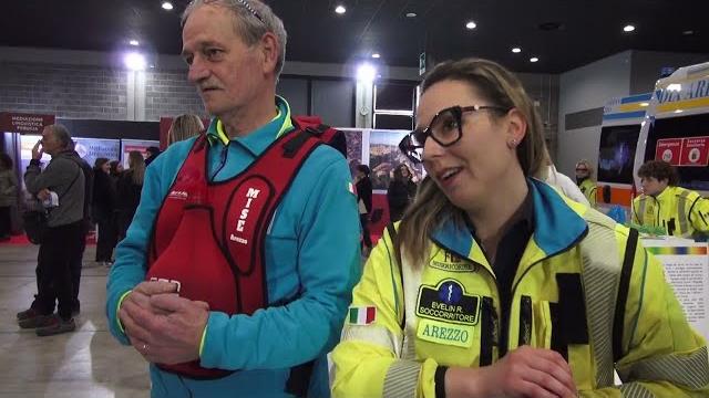 Anche la Misericordia di Arezzo al Salone dello Studente - Q8bGvsF-rig