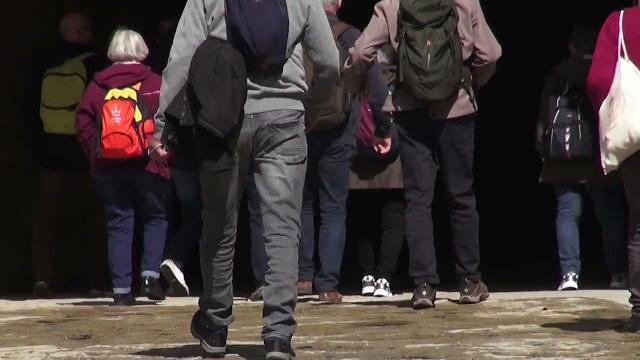 Una postazione del 118 per i pellegrini del Giubileo al Santuario della Verna - Sp41D_pSpNk