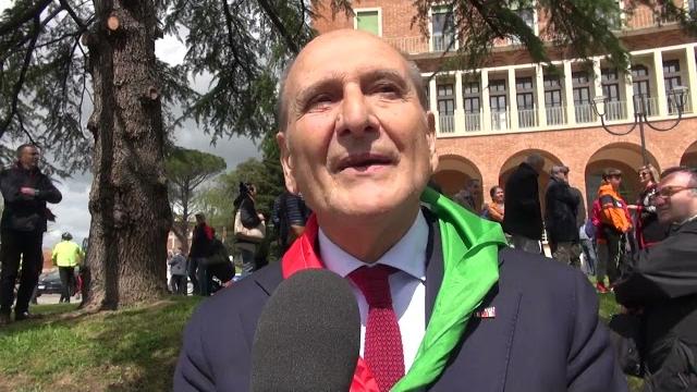 25 aprile: le cerimonie ad Arezzo - XQx62e-LdM0