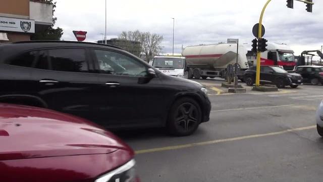 Cantiere via Fiorentina: modifiche al traffico e alla sosta - _HjwPIXPFQQ