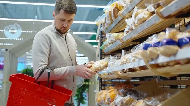 Inflazione, nella top ten delle città più care d'Italia Siena e Arezzo. Toscana stabile - bOW92nYVWGo