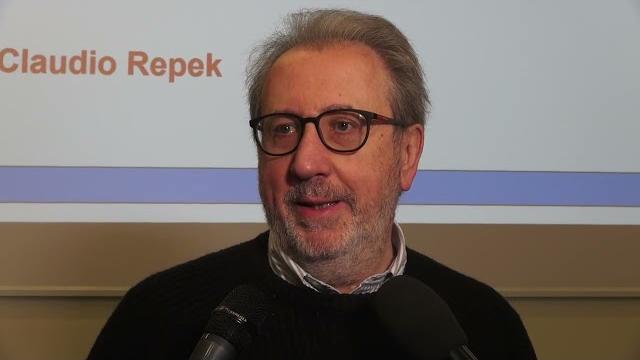 Educazione civica: al Liceo Redi la storia del boom economico di Arezzo - gke9w6kZ1gE