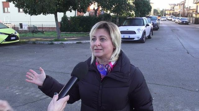 L'antenna della discordia in via Sicilia, i residenti: "troppo vicina alle case" - hKvKpGizYKc