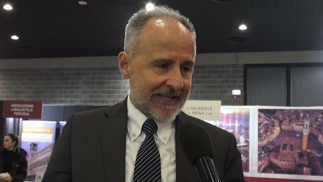 Il Salone dello studente è tornato ad Arezzo: uno sguardo sul futuro per i giovani del territorio - j6DBiYH-RAg