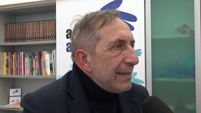 Giornata mondiale della consapevolezza sull'autismo. "Basta celebrazioni, chiediamo diritti". - kSv0K7eqxDo