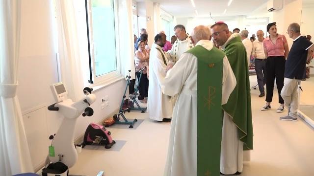 Grande festa alla casa per anziani Santa Maria Maddalena. Taglio del nastro per i nuovi locali - plQzADGOtxo