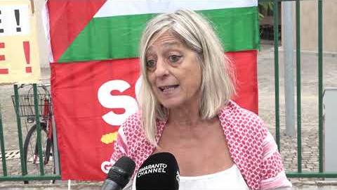 Un presidio per Gaza davanti all'Ospedale San Donato di Arezzo - qNwOvv-rvDw