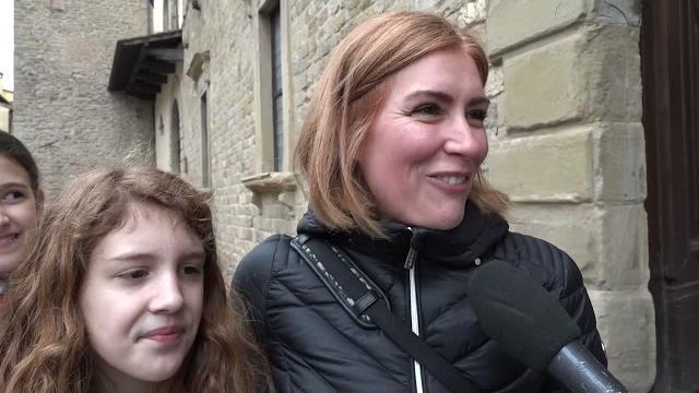 Turismo pasquale, è l'arte a portare i visitatori ad Arezzo - vpJ6Y1lDUY8