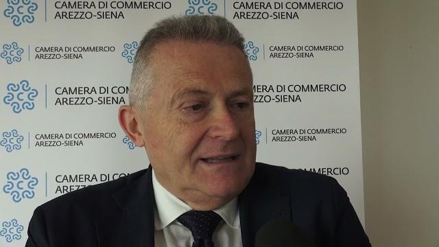 Moda, in Toscana cala la produzione e cresce la cassa integrazione. Arezzo unica isola felice - wV_68CPh4AQ