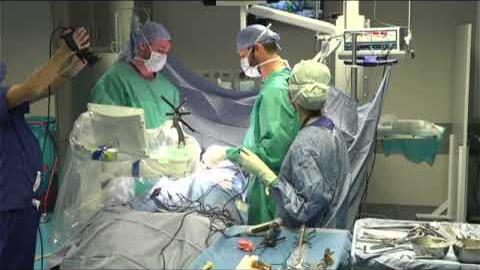 Convegno sulla chirurgia vertebrale robotica, al CCT esperti da tutto il mondo a confronto - 0wTAFFsVUT8