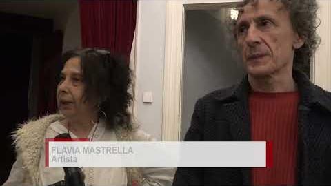 Antonio Rezza e Flavia Mastrella in scena con 