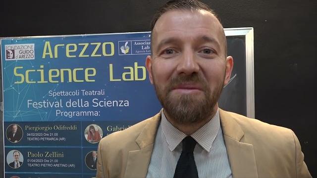 Arezzo Science Lab: a teatro con Piergiorgio Odifreddi, Gabriella Greison e Stefano Mancuso - BkUGOh5poSY