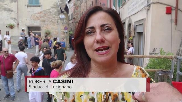 Maggiolata Lucignanese: trionfa Via dell’Amore - C2y55ErhzJ4