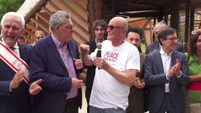 YouTopic Fest: 4.000 studenti in marcia per la pace - Cm9RZ18g7zo