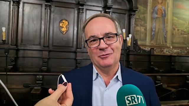 Cortona, il Natale si accende con il videomapping dedicato a San Francesco - CoP-dZmeUOY