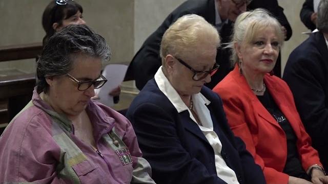 Laude aretine dal secolo XIV al XV protagoniste in San Domenico - JhVgsSa9uBI