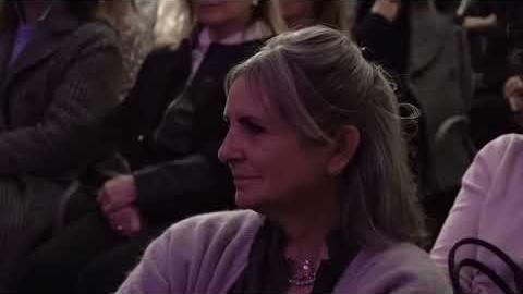 Di corsa verso il futuro: il libro dedicato alle Pink Ambassador di Fondazione Umberto Veronesi - OkgpWa9Pvx8