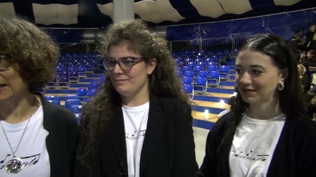 “Cresciamo in coro”, gran finale per il progetto inclusivo con i piccoli cantori - PLiZWpzgjRQ