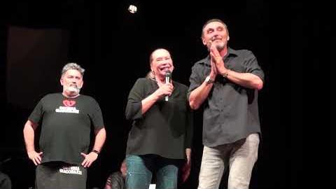 Successo per lo spettacolo del comico genovese Giacobazzi, ospitato al Teatro Tenda - VVyx-7wRKak