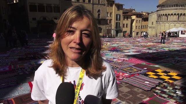 "Mani e cuore per il Calcit" in Piazza Grande, raccolti 8mila euro - VfU1SDAFkKc