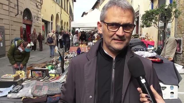 E' tornata ad Arezzo la Fiera Antiquaria - YBHhd656hTg
