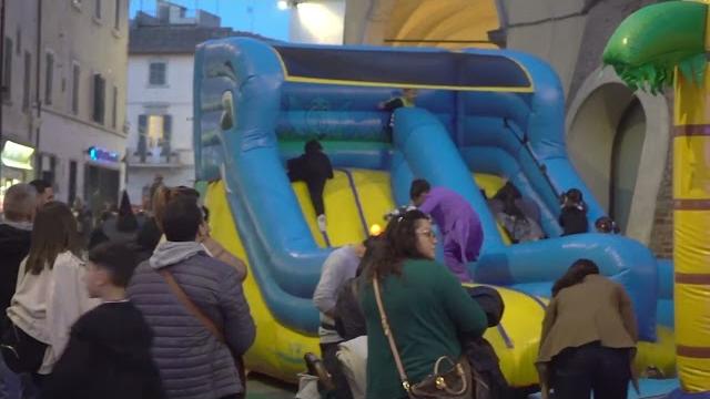 Anche a Foiano tutti pazzi per Halloween - cz_EmRm9ARQ