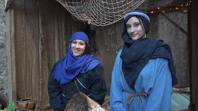 Presepe vivente di Oliveto, la visita del Vescovo e il canto dei cori. Così la seconda uscita - dtJGtoy_8qk