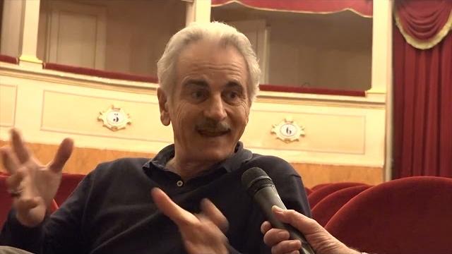 Paolo Giovannucci con "Rollato" in scena al Verdi di Monte San Savino - fi02OcVGsmQ