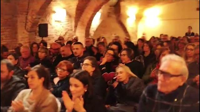 Chiara Francini protagonista al Foiano Book Festival - o4BBuDywPKE