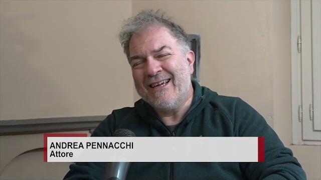 Andrea Pennacchi in "Arlecchino?" al Teatro Petrarca - vnoYzhU_tSo