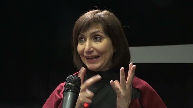 Torna “Altre danze", primo appuntamento con "Luce" di Aline Nari - yL4Ll_bgTwQ