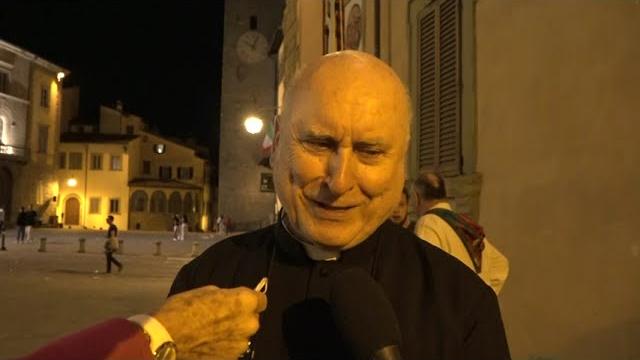 Arezzo festeggia il suo Santo Patrono. Le celebrazioni in Duomo e i fuochi d'artificio - yMdkFU5ogIA
