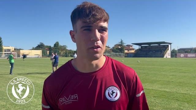 Arezzo, arriva Renzi. Classe 2004, giovane calciatore versatile - 1X2Z2aLzJKI