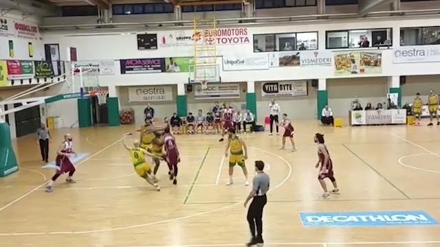 Con una gara solida l'Amen Scuola Basket Arezzo sbanca Siena - 5HFzcw0wa8Q