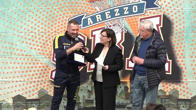 Basket: in città oltre 700 atleti per la 39° edizione del Torneo internazionale "Guido Guidelli" - UAT1E_2E1Pc