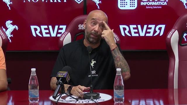 Calcio, l'Arezzo al preliminare di Coppa Italia. Bucchi: 